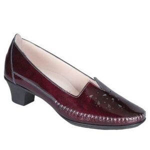 SAS Sonya Slip On Heel In Bordo New Without Box